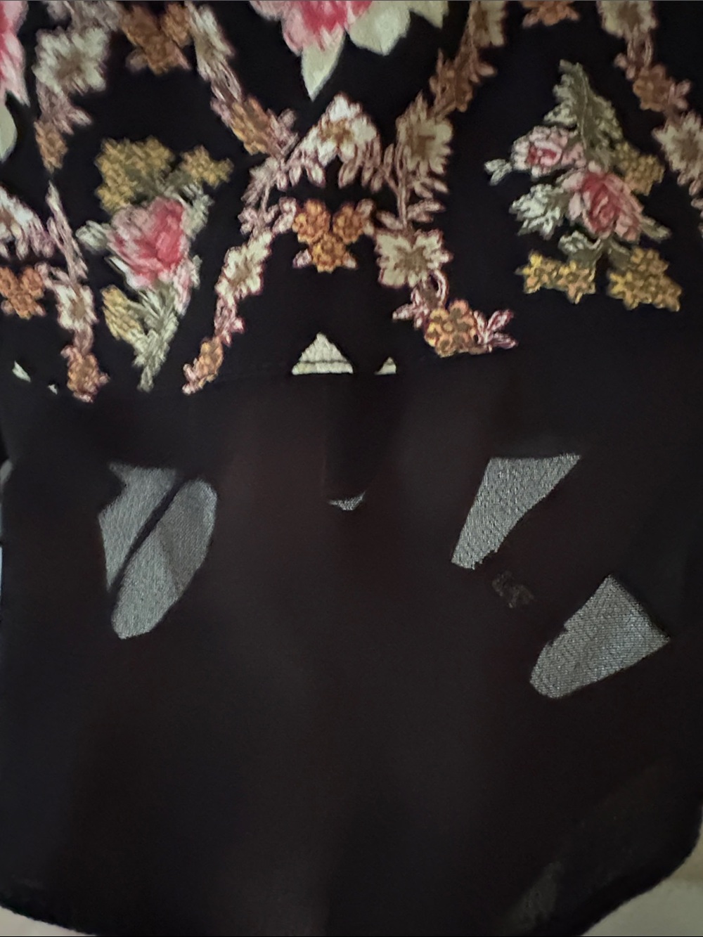 Black Midi Dress with Pink Floral Pattern and V-Neckline - Picture 9 of 15